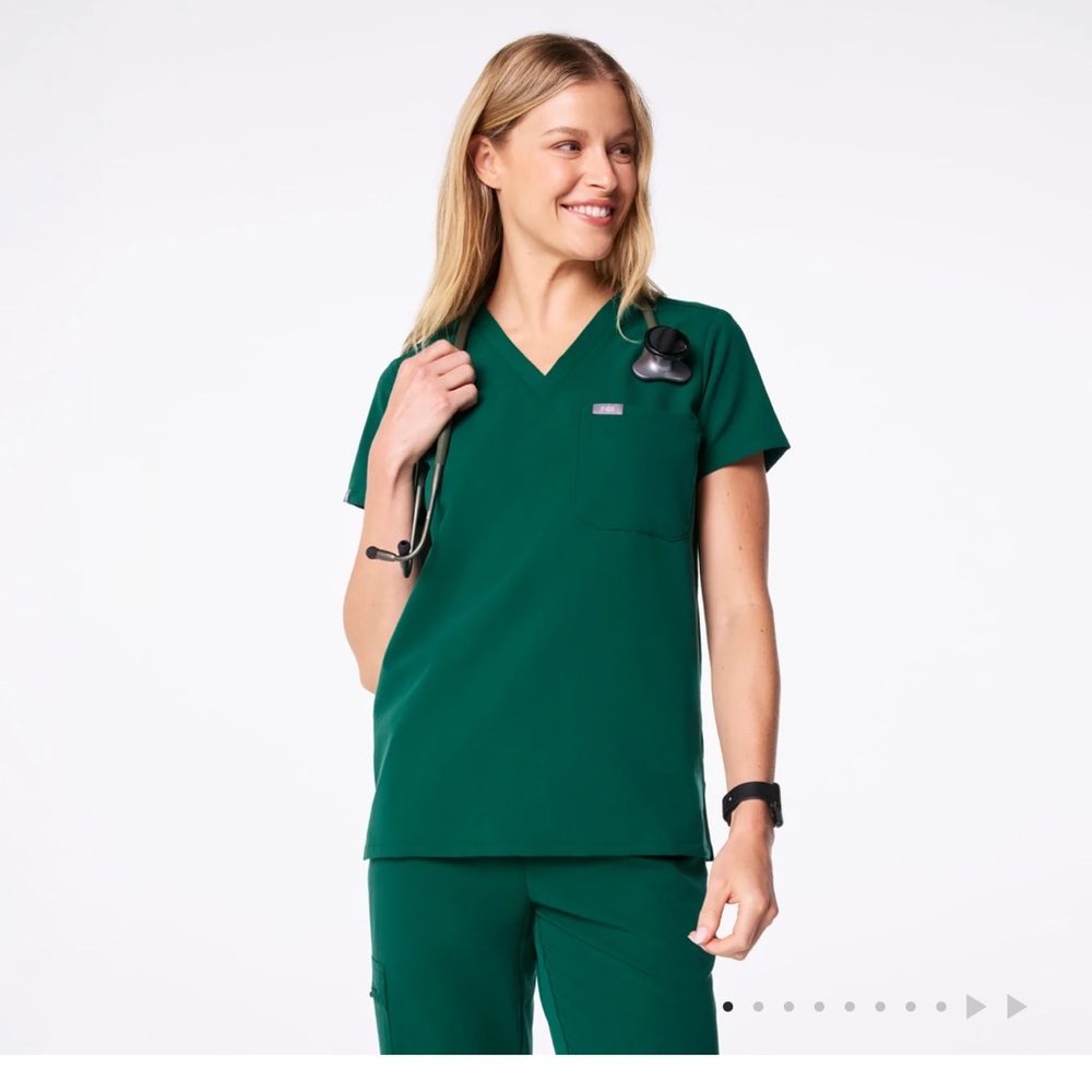 Figs Women's V-Neck Scrub Top in Deep Green
